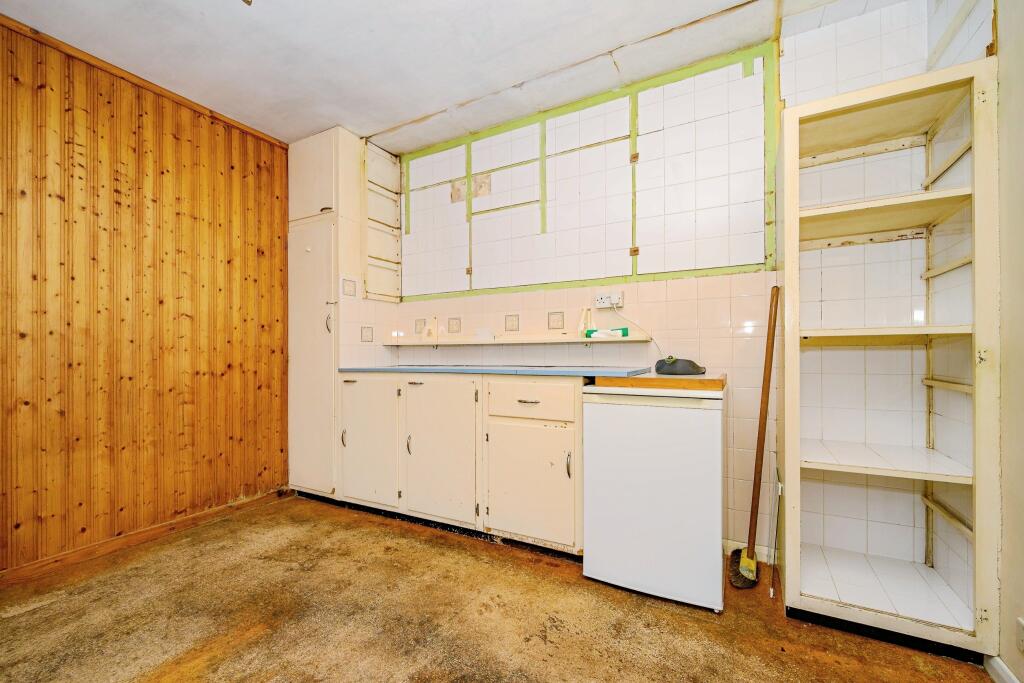 Additional image 11 of Luton Road, Harpenden, AL5