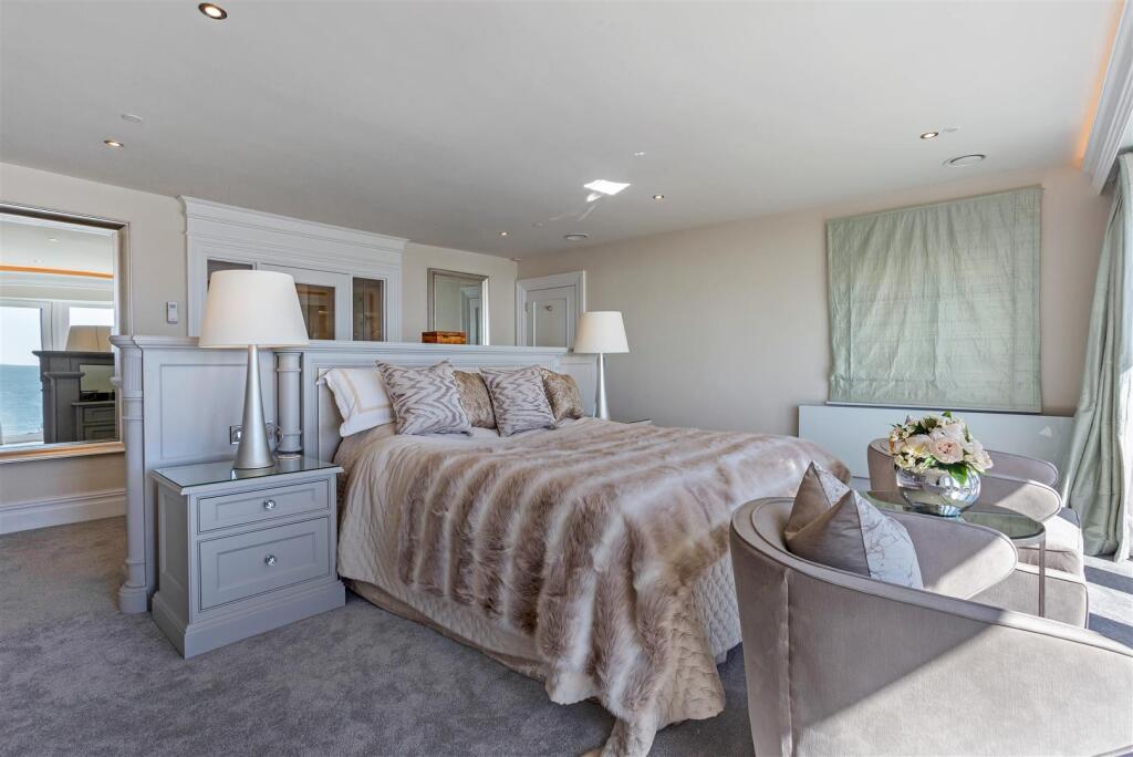 Additional image 14 of Banks Road, Sandbanks