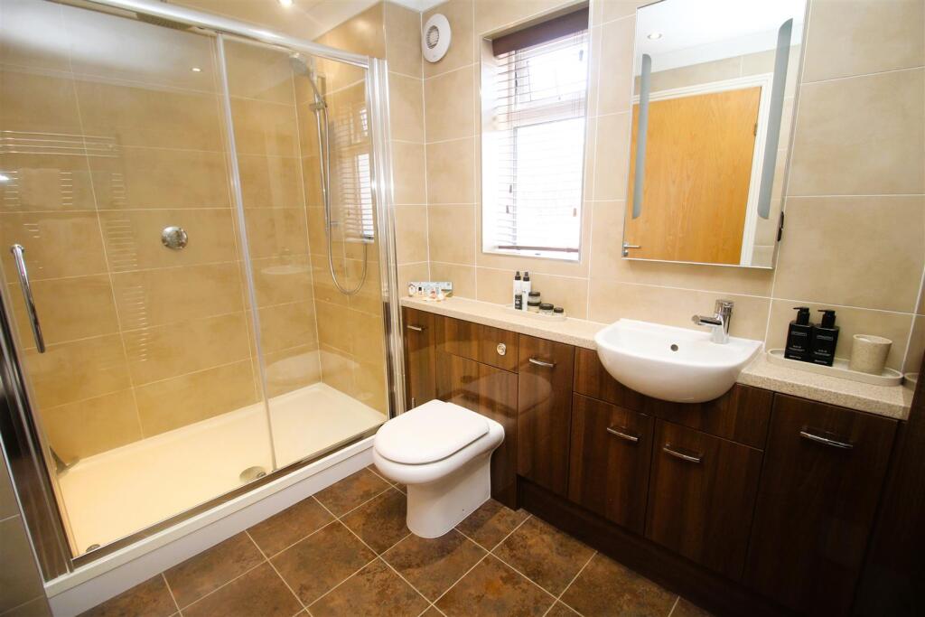 Additional image 22 of Lake Avenue, Poole