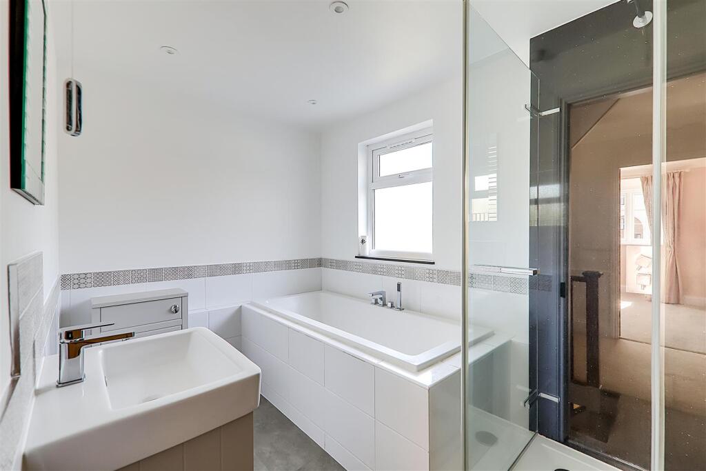 Additional image 16 of Grand Avenue, Worthing