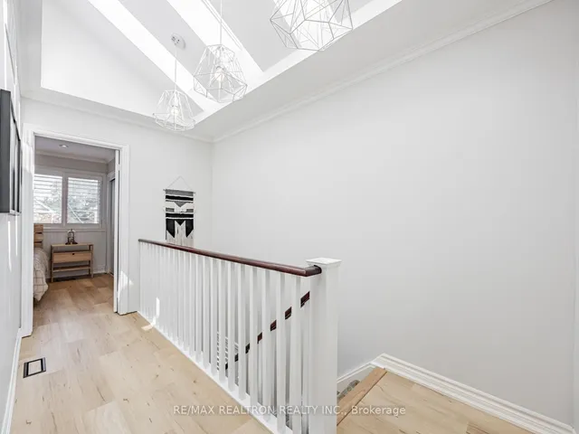 Additional image 15 of 121 Barker Ave