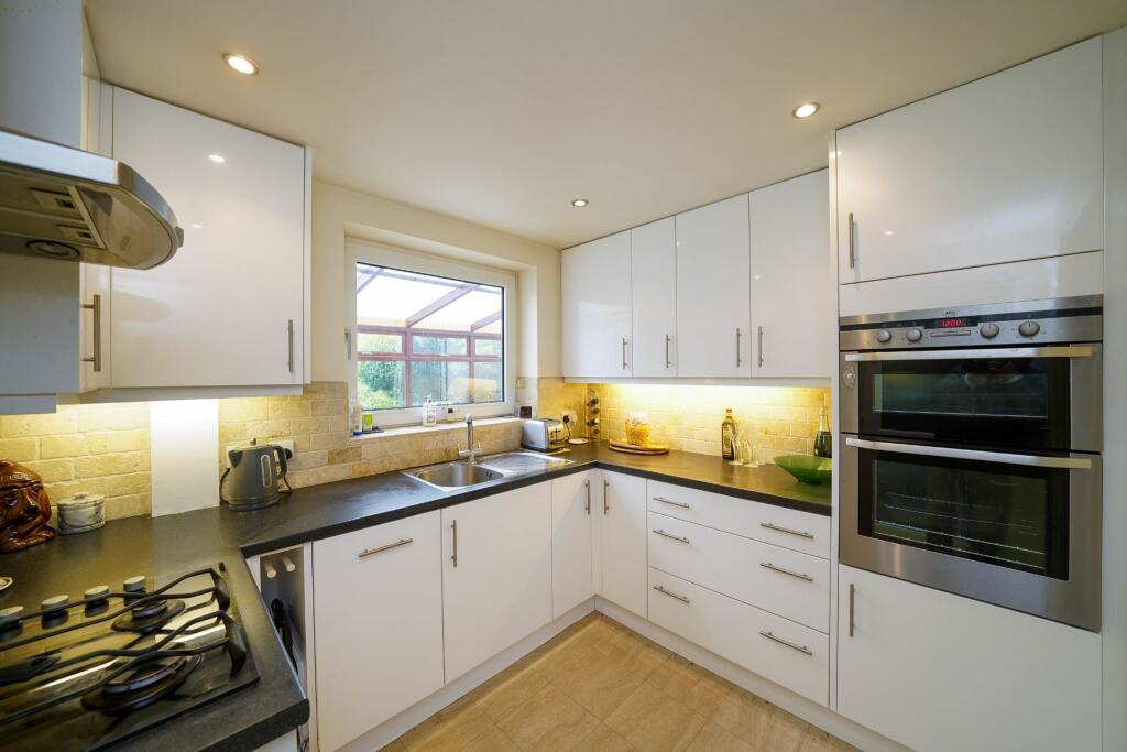 Additional image 10 of Queens Avenue, Bromley Cross, Bolton, BL7