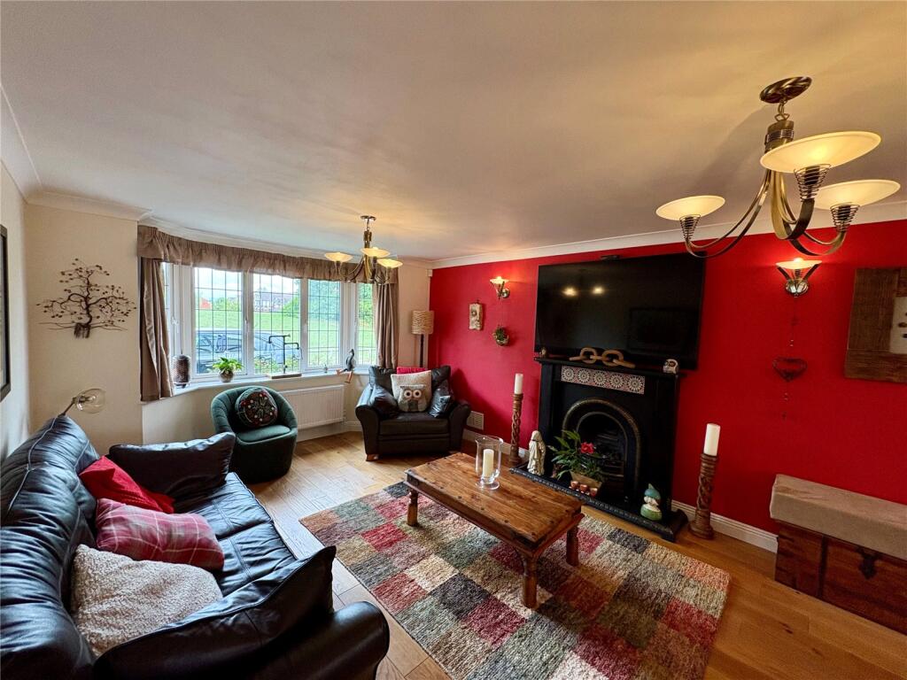 Additional image 4 of Radlow Crescent, Birmingham, West Midlands, B37