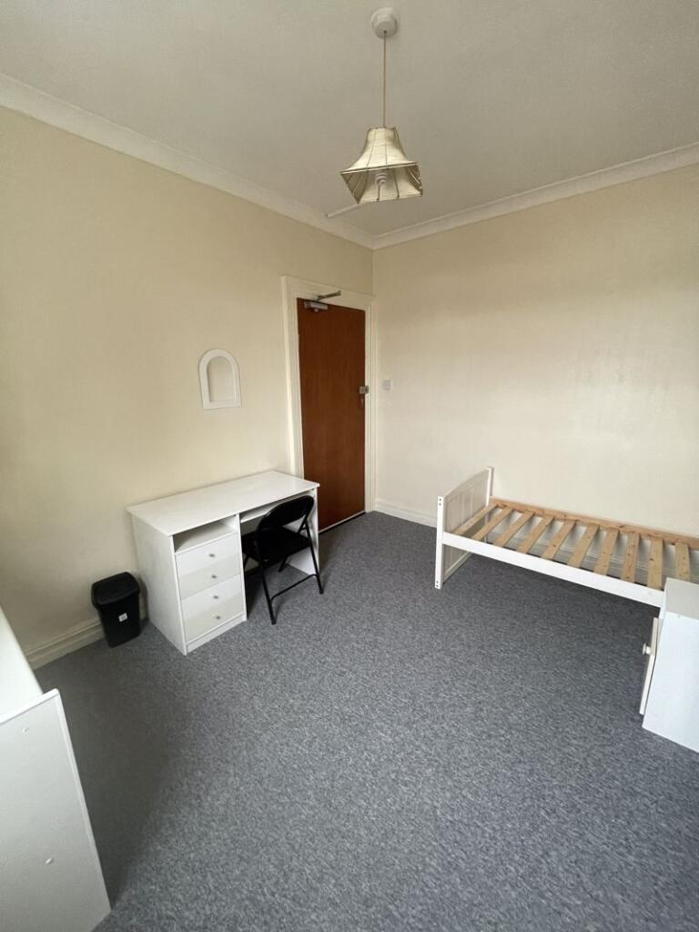 Additional image 10 of Furnished Room in Central Bournemouth