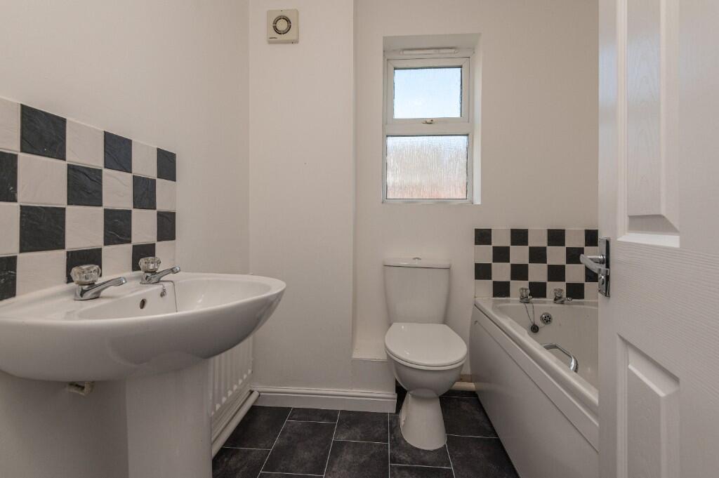 Additional image 9 of Churn Drive, Bradford, West Yorkshire, BD6