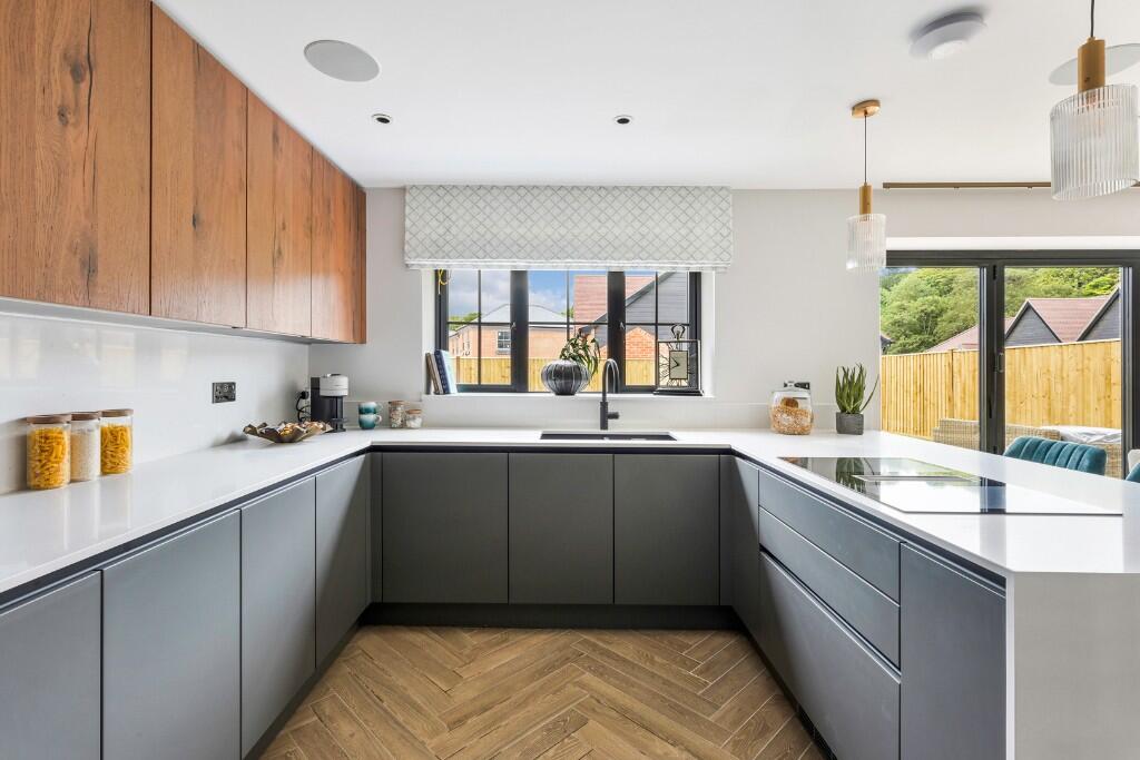 Additional image 6 of Allingham Place, Brighton, East Sussex, BN2