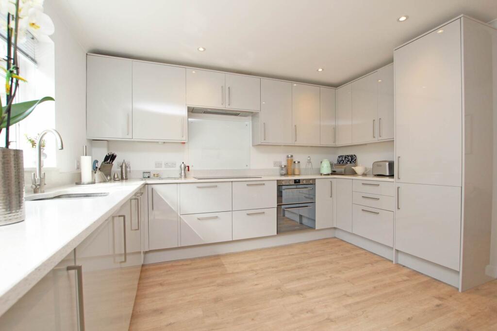 Additional image 13 of Fitzgerald Close, Eastbourne, BN20 7EP