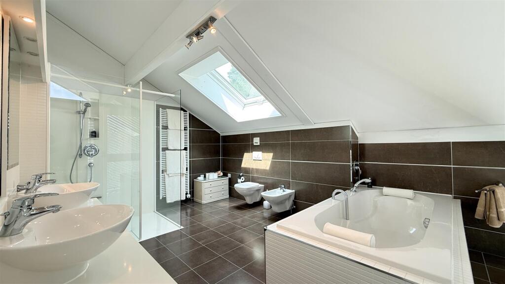 Additional image 16 of Bingham Avenue, Evening Hill