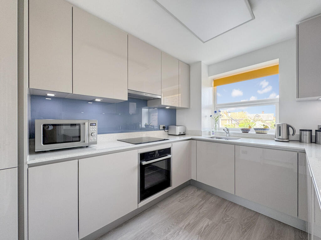 Additional image 16 of West Parade, Worthing, BN11