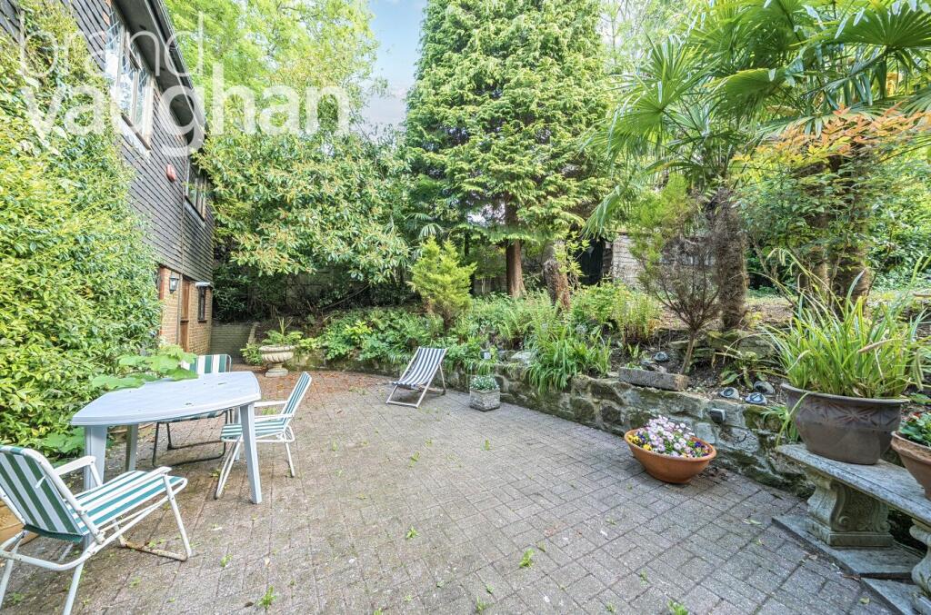 Additional image 9 of Withdean Road, Brighton, East Sussex, BN1