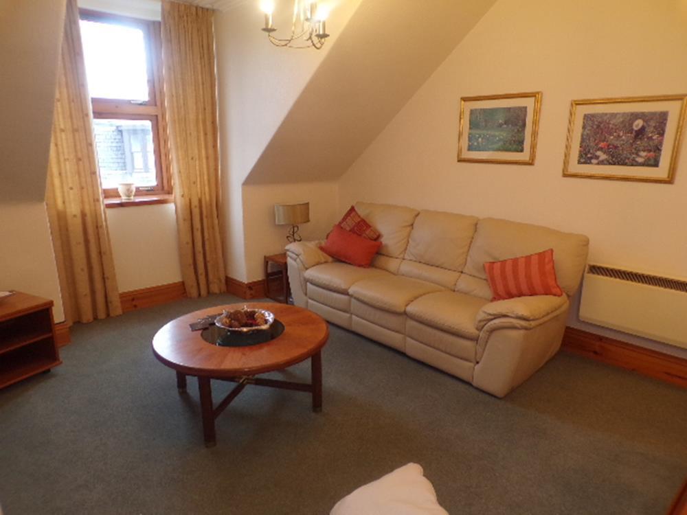 Additional image 7 of Thistle Street, Aberdeen, AB10