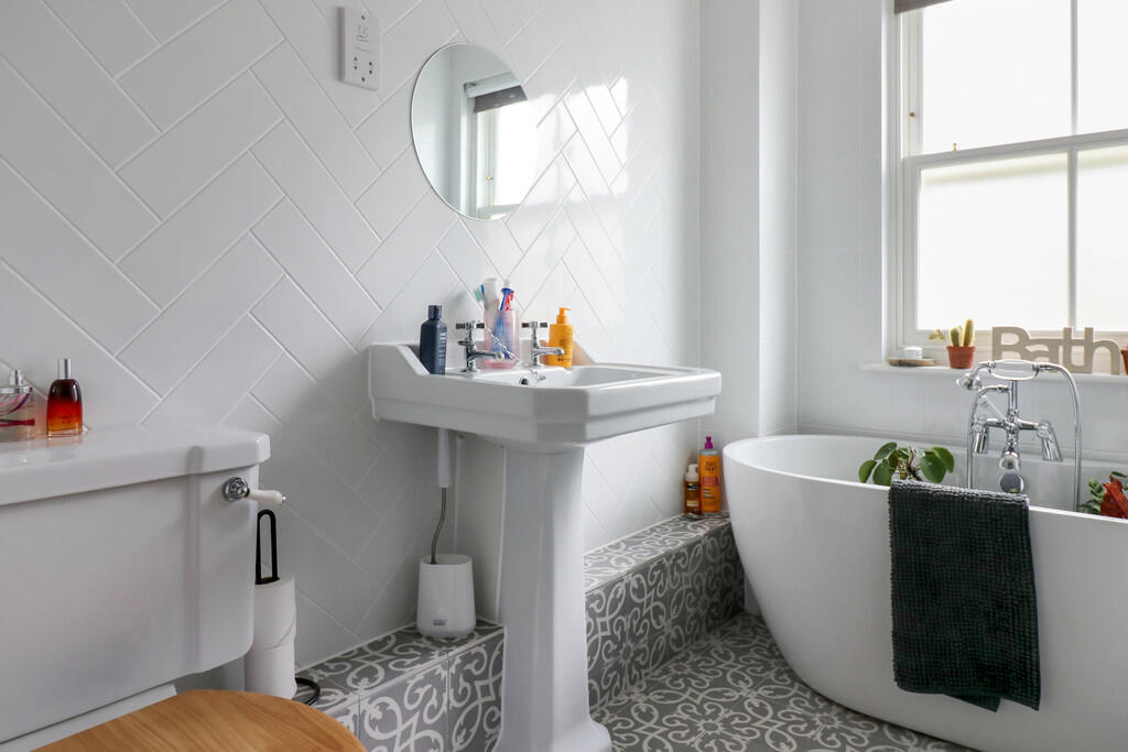 Additional image 25 of Weston Mews, Manor Road