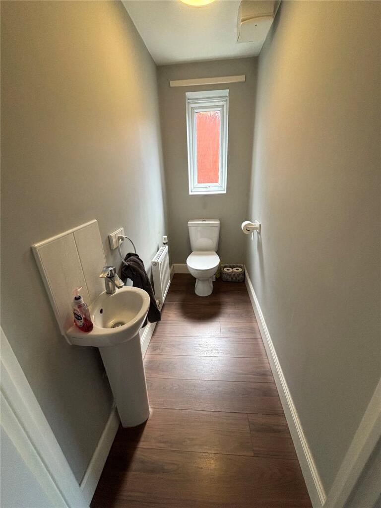 Additional image 4 of Burnham Road, Wythall, Birmingham, Worcestershire, B47