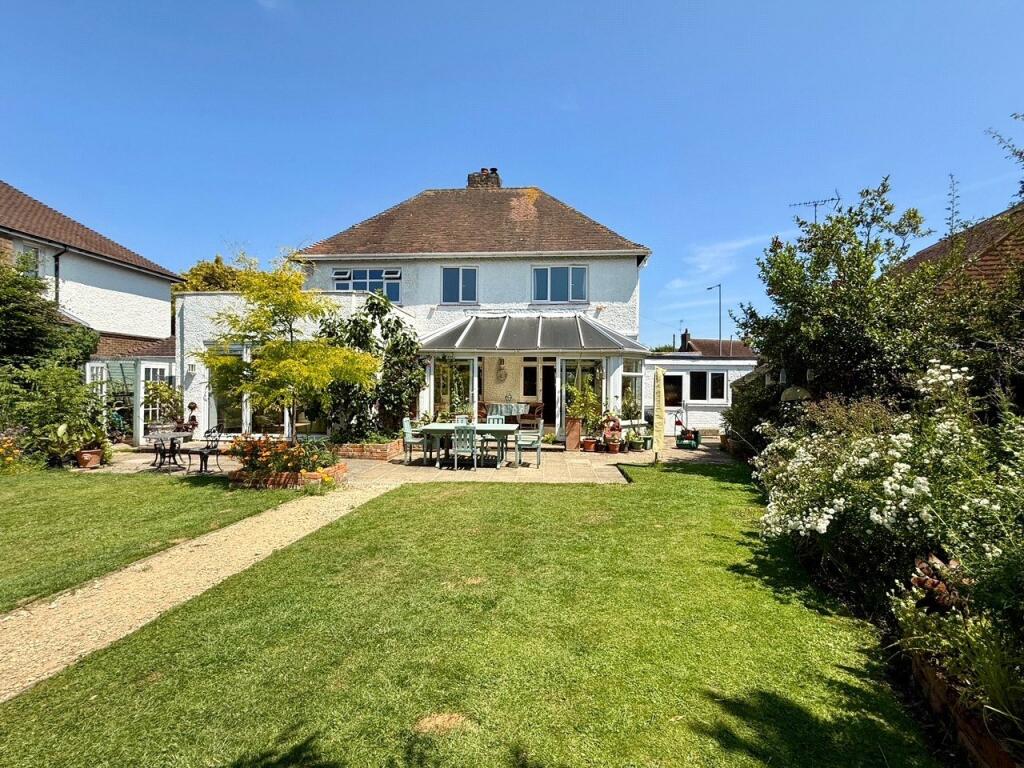 Additional image 21 of Kings Drive, Eastbourne, East Sussex, BN21