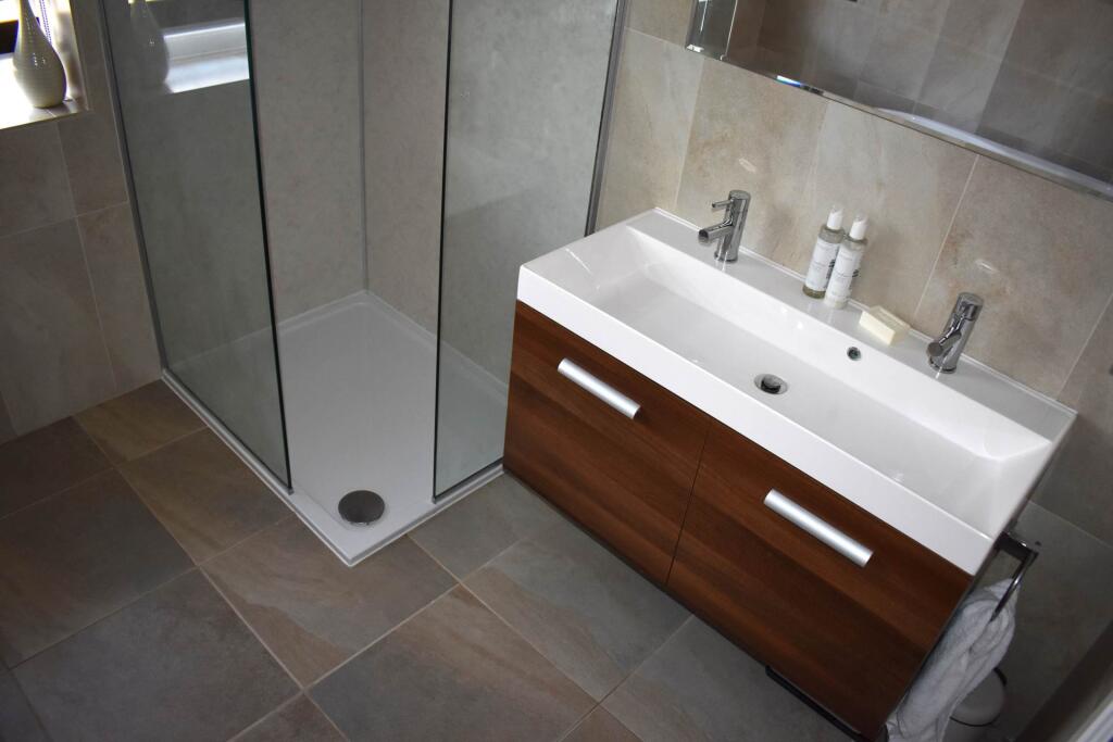 Additional image 33 of Bradshaw Hall Drive, Bradshaw