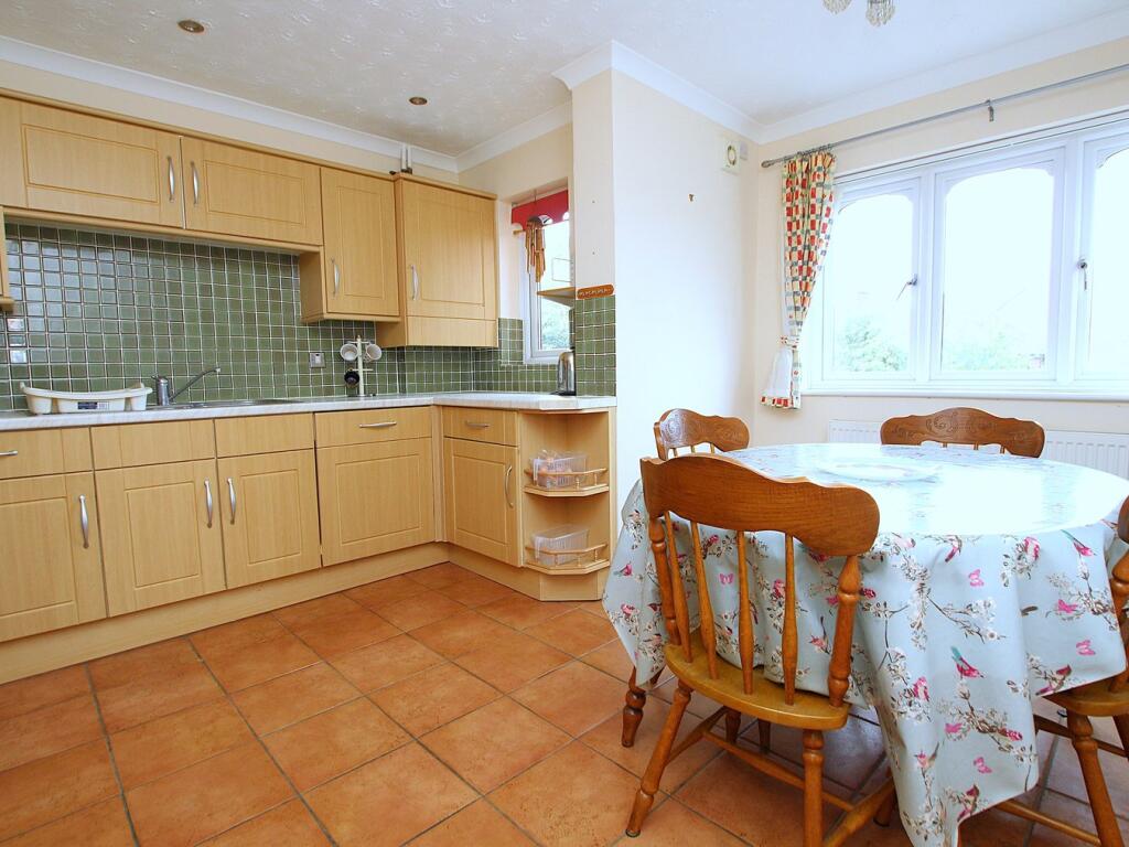 Additional image 17 of Waldren Close, Baiter Park, Poole, BH15