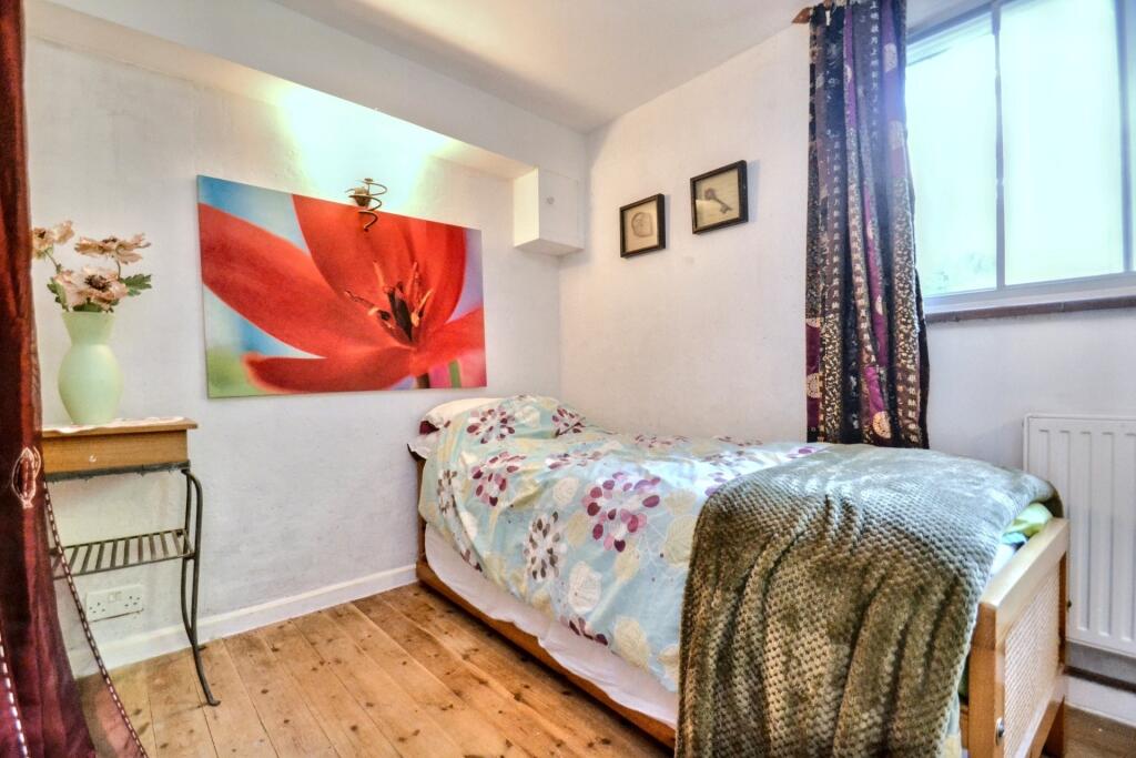 Additional image 13 of Broadstone