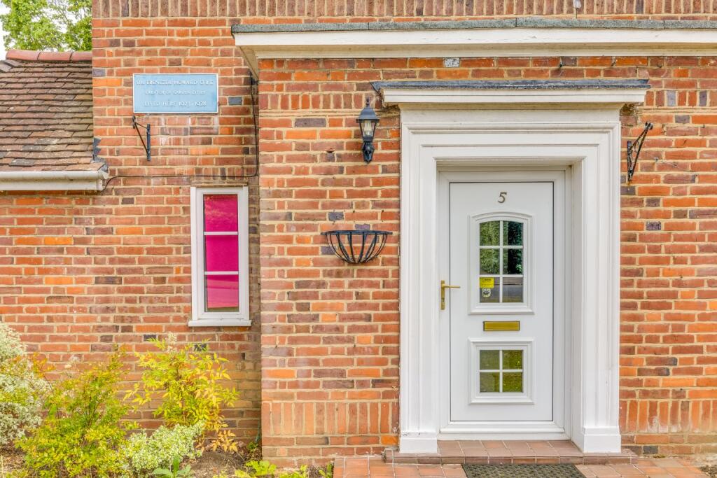 Additional image 38 of Guessens Road, Welwyn Garden City, Hertfordshire, AL8