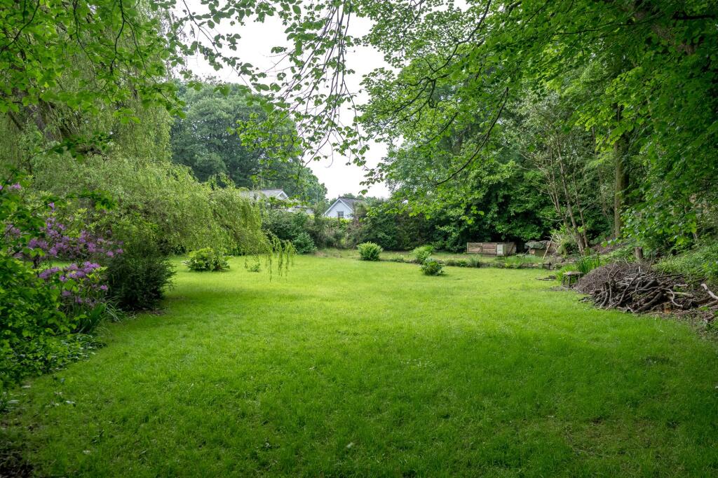 Additional image 49 of Ruscello, Chorley New Road, Bolton, BL1 | Grand Seven-Bedroom Home on 0.7 Acres