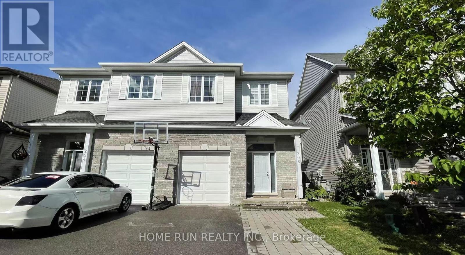 206 BROXBURN CRESCENT|Ottawa, Ontario K2J0N7