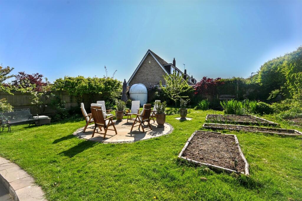 Additional image 10 of Woodland Avenue, Eastbourne