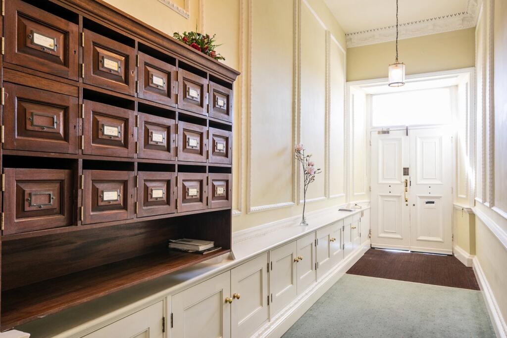 Additional image 14 of Royal Crescent, Bath, BA1