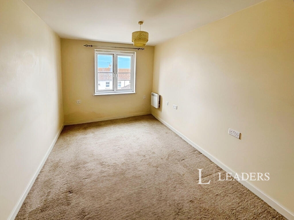 Additional image 4 of Town Centre