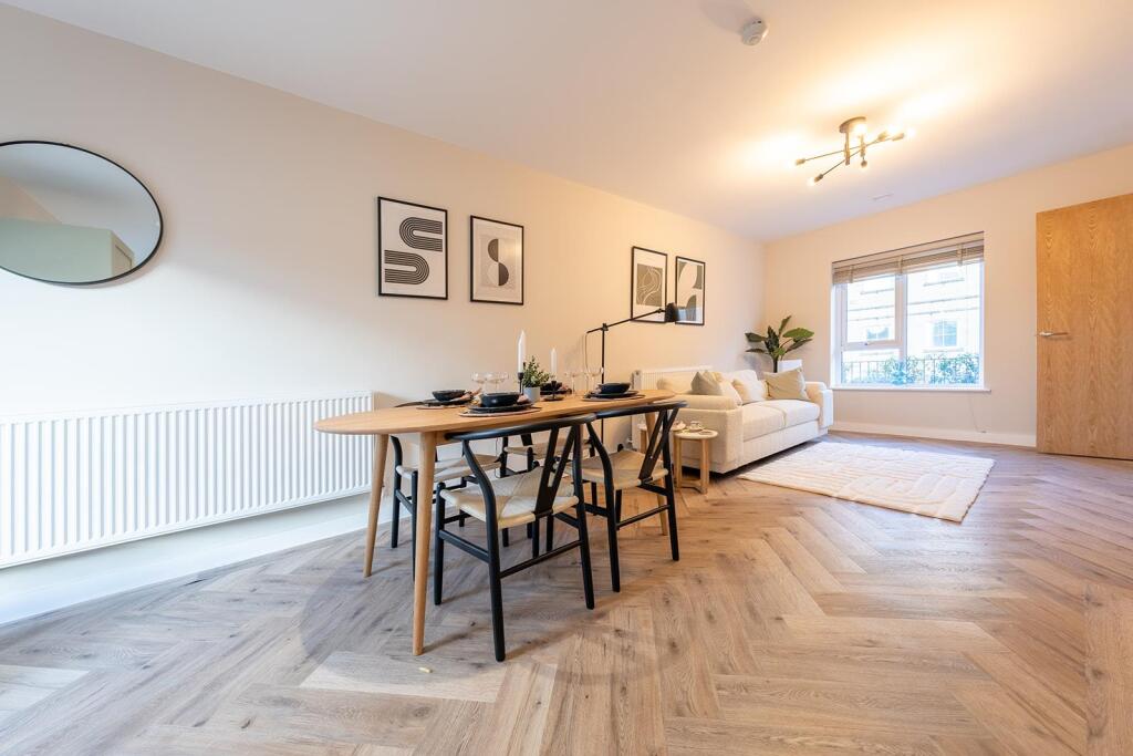 Additional image 5 of Neighbourhood, Bolton, BL1