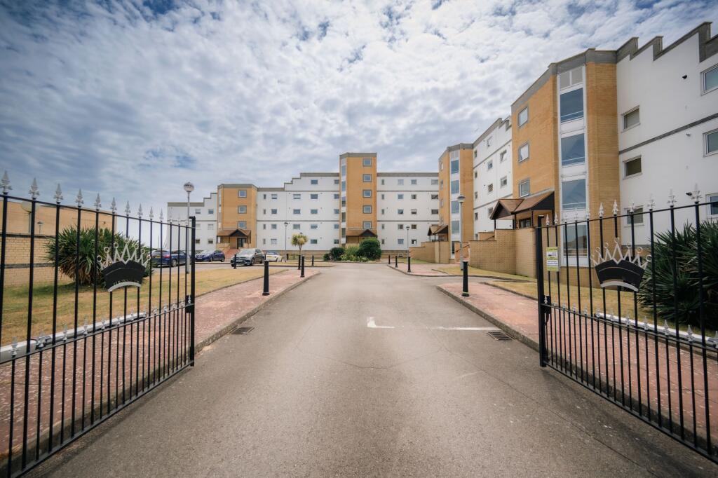 Additional image 17 of Royal Parade, Monarch House Royal Parade, BN22