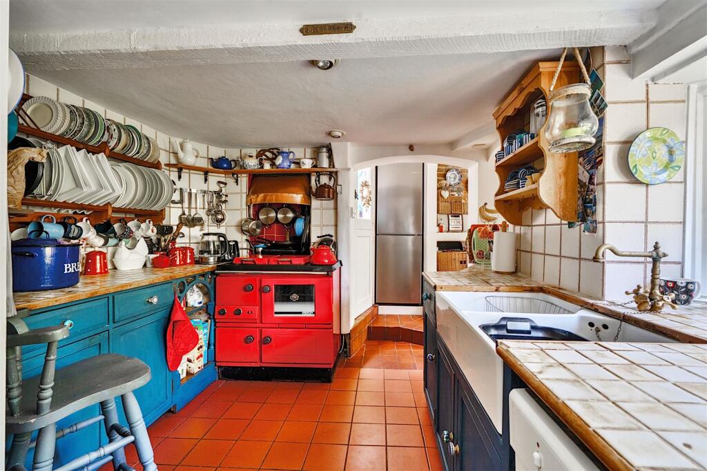 Additional image 5 of Award Road, Wimborne