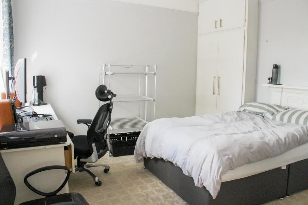 Additional image 2 of FREDERICA RD Short Walk to UNI