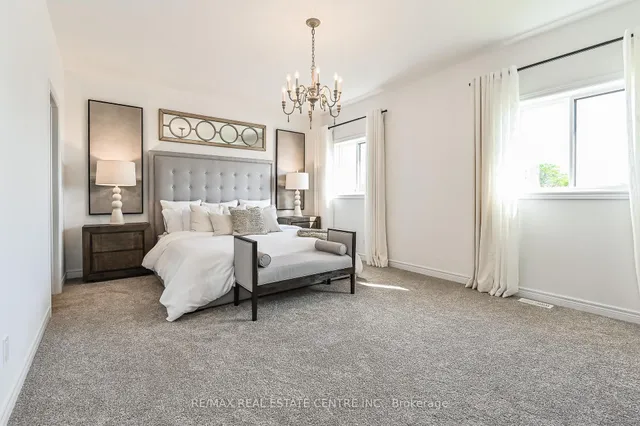 Additional image 18 of 23 Spachman St