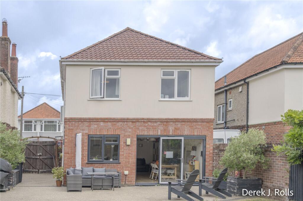 Additional image 17 of Coombe Gardens, Bournemouth, Dorset, BH10