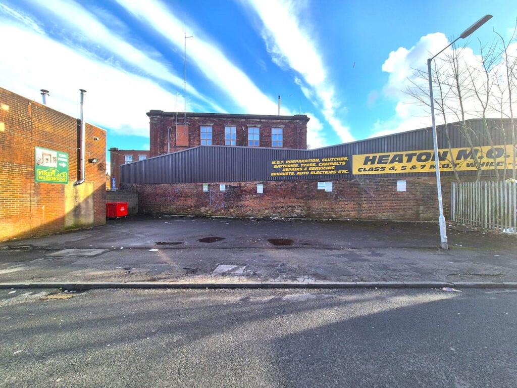 Additional image 27 of 115 Chorley Old Road, Bolton, BL1 3AS