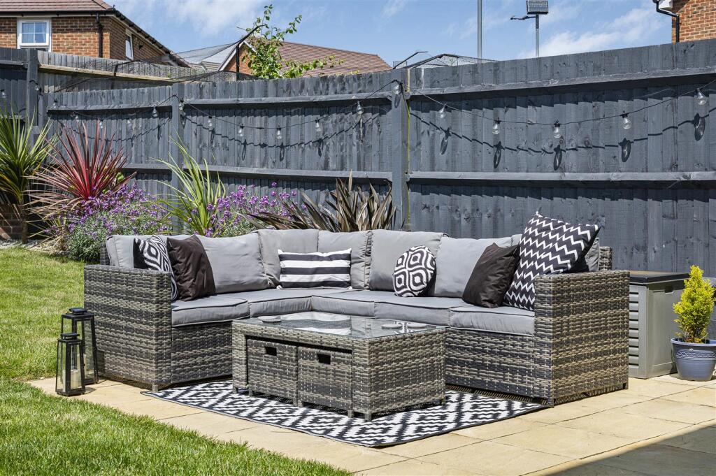 Additional image 15 of Linnet Crescent, Peacehaven