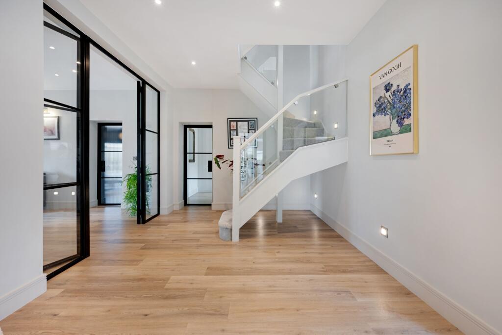 Additional image 47 of Chapeltown Road, Bromley Cross