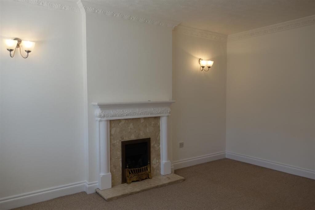 Additional image 2 of Kitebrook Close Solihull B90 4UQ