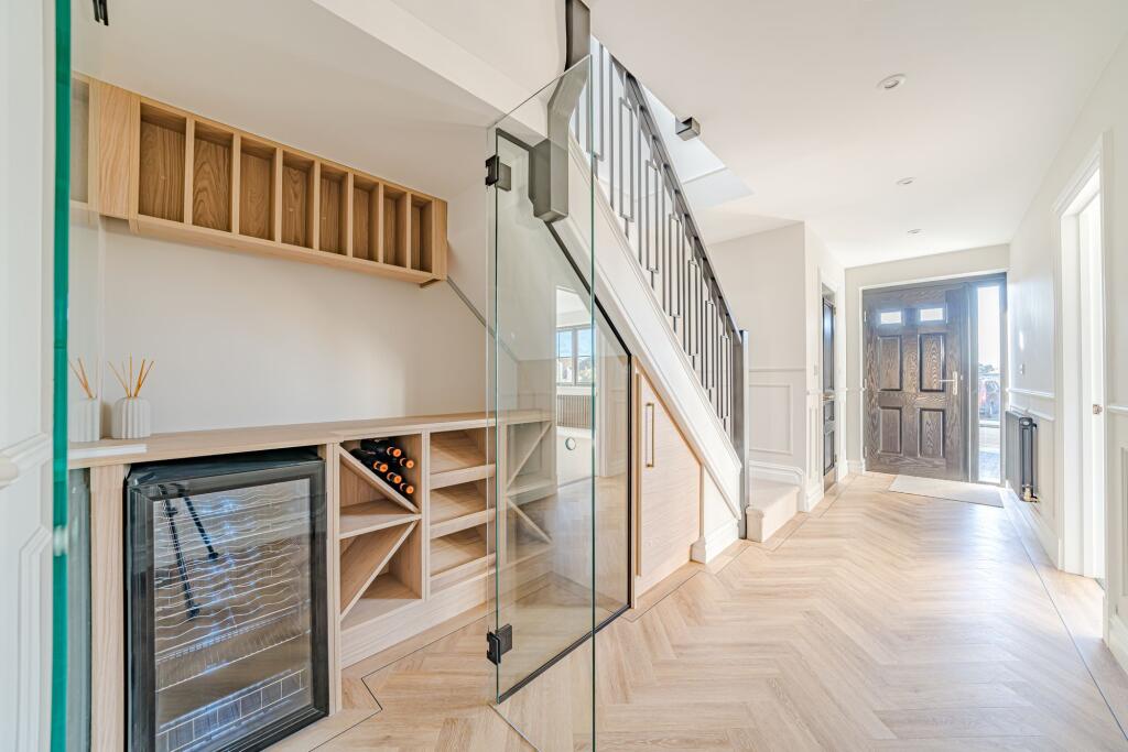 Additional image 31 of Pauntley Road, Christchurch, BH23