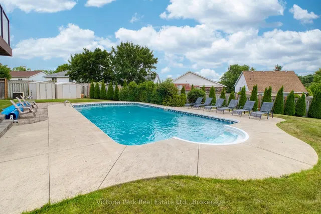 Additional image 41 of 44 Tami Crt