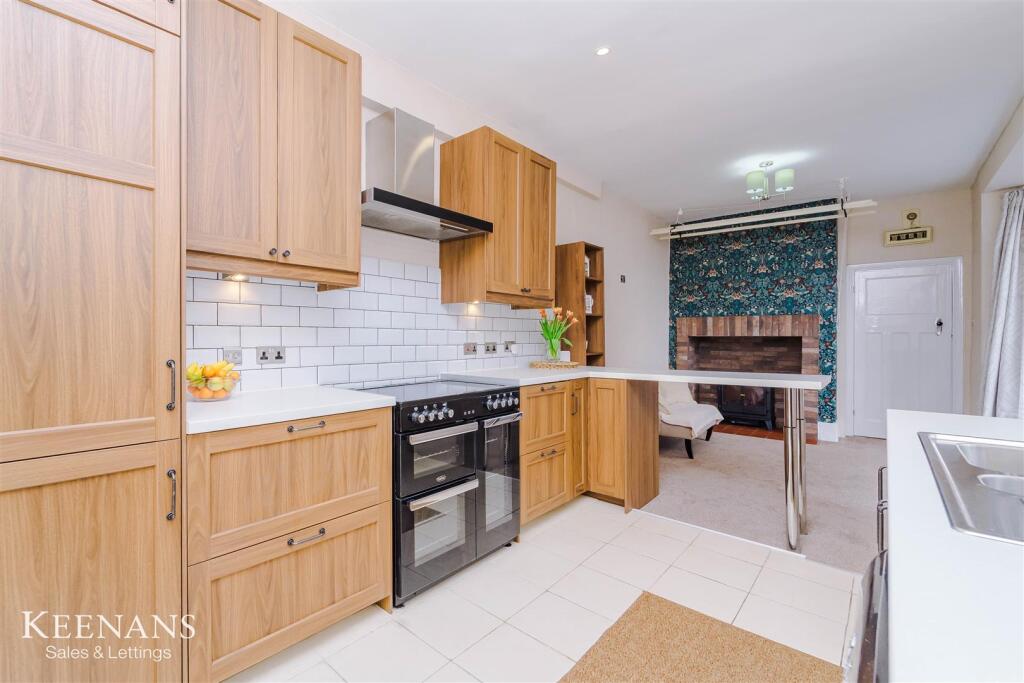 Additional image 18 of Brandlesholme Road, Bury