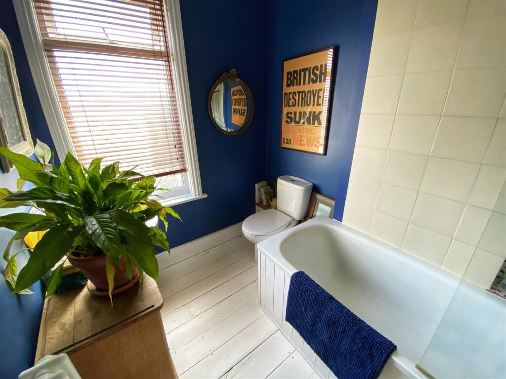 Additional image 8 of Pavilion Road, Worthing, BN14 7EP