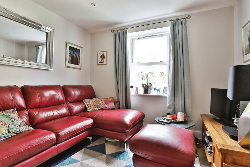 Additional image 8 of Gervis Road, BOURNEMOUTH