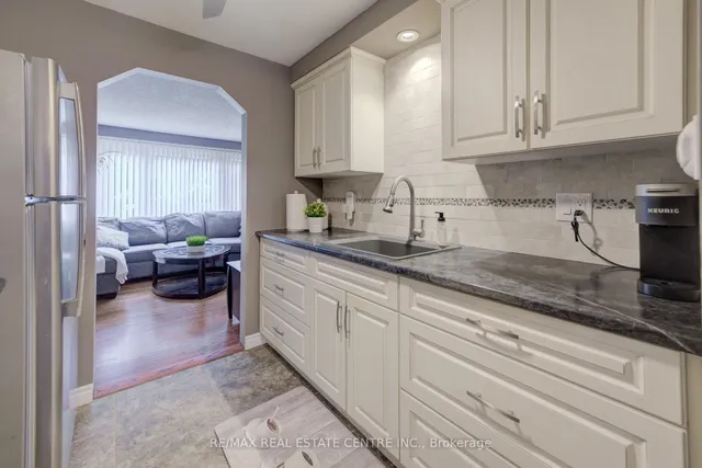 Additional image 11 of 65 Selkirk Dr