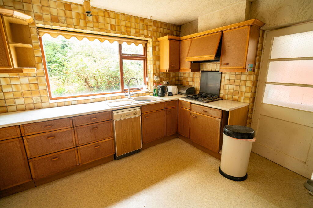 Additional image 7 of Woodlea Drive, Solihull, B91 1PQ