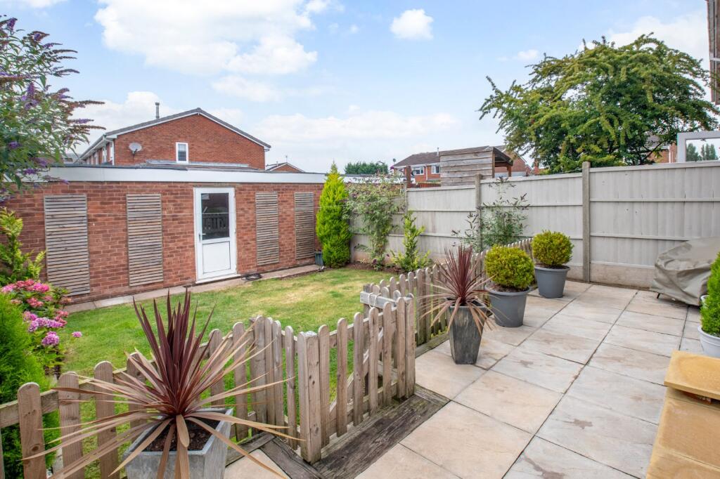 Additional image 18 of Deansway, Bromsgrove, Worcestershire, B61