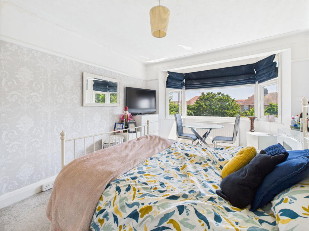 Additional image 10 of Orchard Avenue, Worthing, BN14 7PY