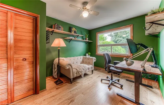 Additional image 21 of 32 Ellis Ave