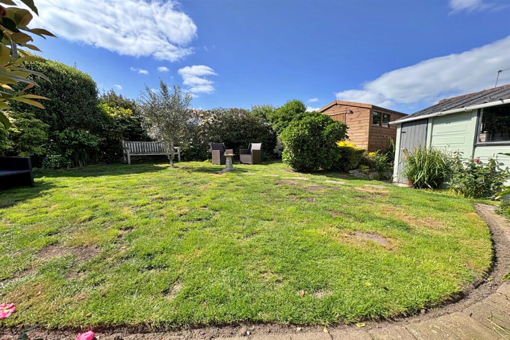 Additional image 10 of Broadstone