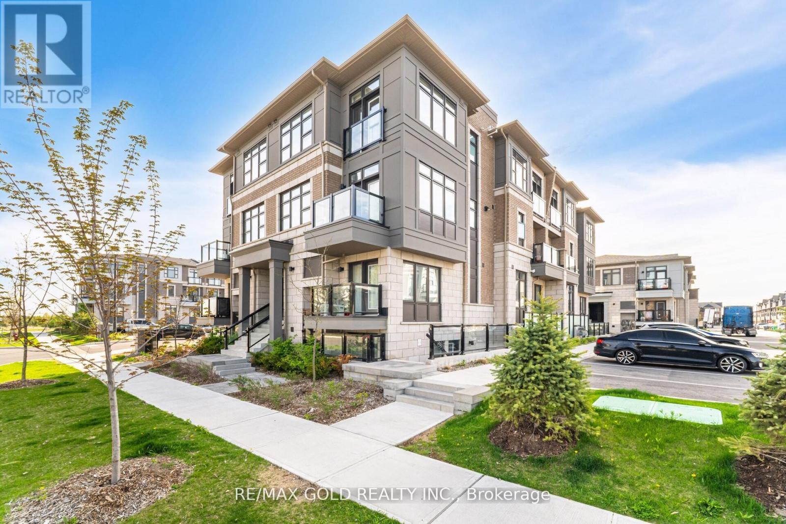 313 - 10 HALLIFORD PLACE|Brampton (Bram East), Ontario L6P0N5