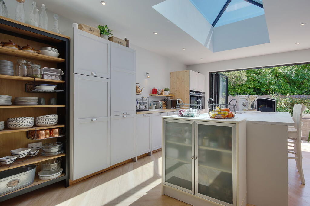 Additional image 8 of Thistlebarrow Road,Bournemouth,BH7 7AL